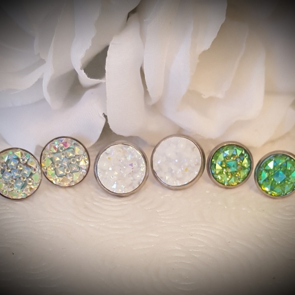 Jewelry - Druzy Earrings set